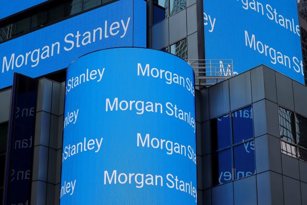 Morgan Stanley eleva sus ganancias un 26% gracias a ingresos de intermediación