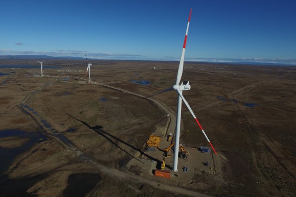 Parque eólico Vientos Patagónicos inició operación inyectando energía limpia a la red eléctrica de Punta Arenas