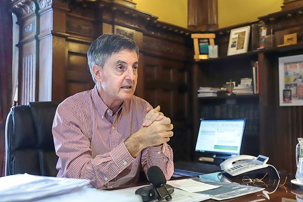Comercio presentó documento con sus propuestas al debate constitucional