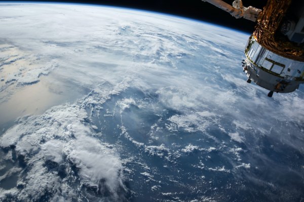 <p>La NASA elige a Nokia para construir una red de telefonía móvil en la Luna</p>
