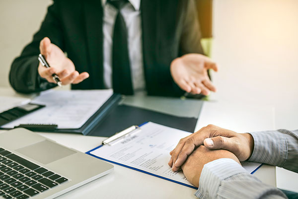 Abogados prevén que empresas aumentarán consultas una vez que se elijan los constituyentes