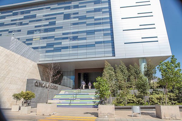 Directorio de Clínica Las Condes puso término a su participación en el mayor gremio del sector