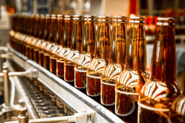 Mayor cervecería del mundo apuesta por startups locales