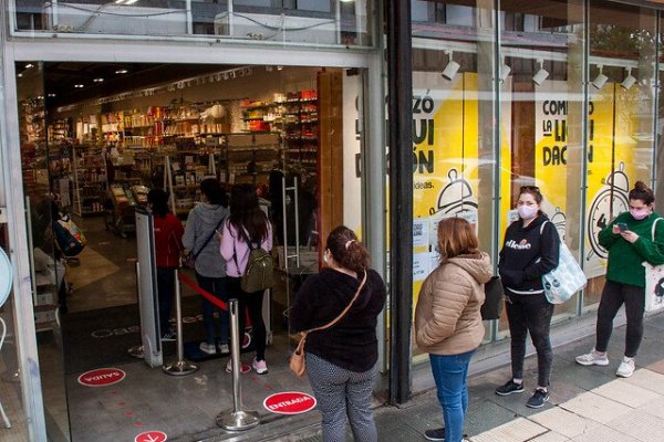 ¿Llegó la primavera a la economía? Desempeño de la industria y el comercio sorprenden en septiembre