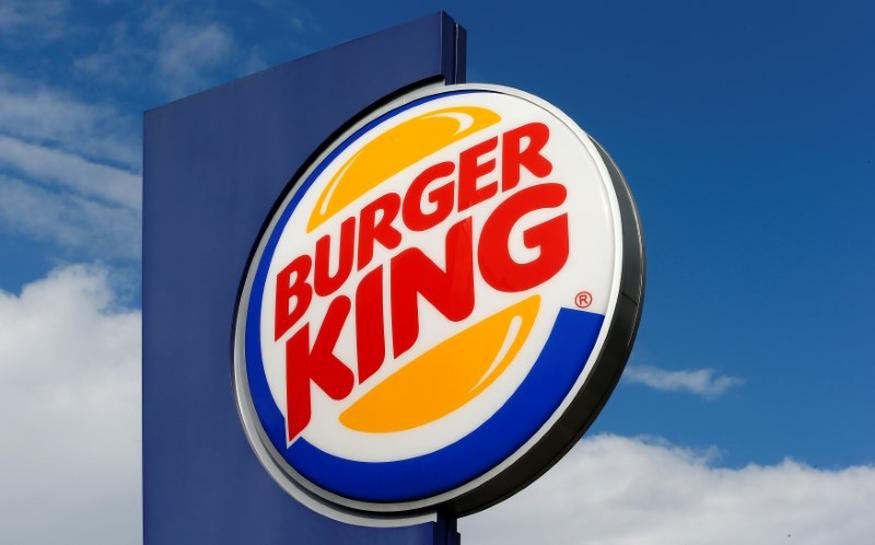 <p>Burger King le pide a sus clientes que prefieran McDonald's, El Tío Manolo y la Fuente Alemana</p>