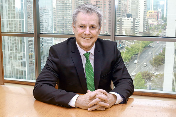Thomas Keller: “Si vamos a aplicar impuestos verdes, hay que gravar a todas las fuentes que emiten Co2 sin discriminar por sector”