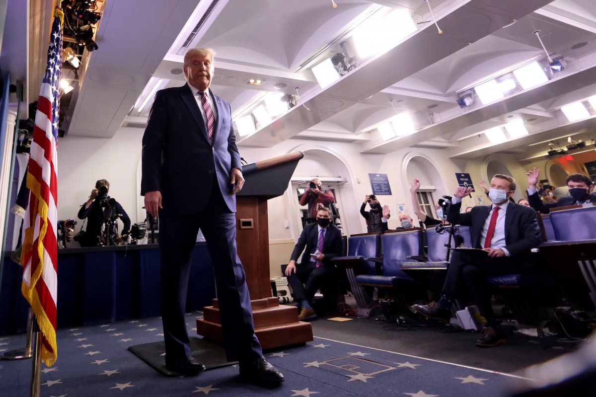 <p>Trump recluta un ejército de abogados para impugnar las elecciones</p>