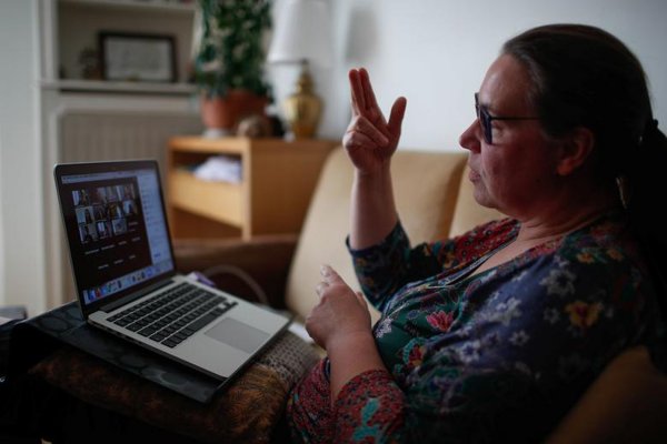 ¿Los profesores pueden acceder a los beneficios de la Ley de Teletrabajo? El debate que abrió la interpretación del Mineduc