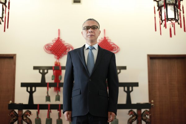 La nueva misión de Xu Bu, el polémico ex embajador de China