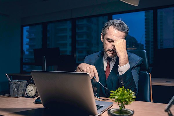 La telesalud ofrece un remedio para los trabajadores ansiosos de EEUU