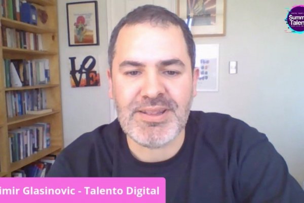 Director de Talento Digital para Chile: “Debemos vacunarnos contra la titulitis, la experiencitis y la homogenitis”