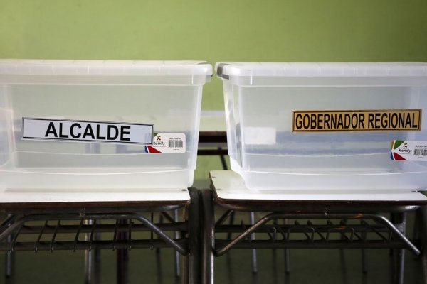 La Región Metropolitana en gobernadores y Vitacura en alcaldes: los desafíos más simbólicos de las primarias