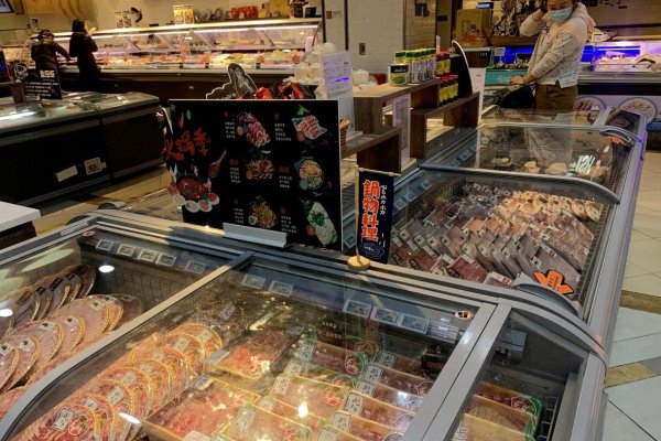 China detecta coronavirus en envases de carne congelada de Argentina