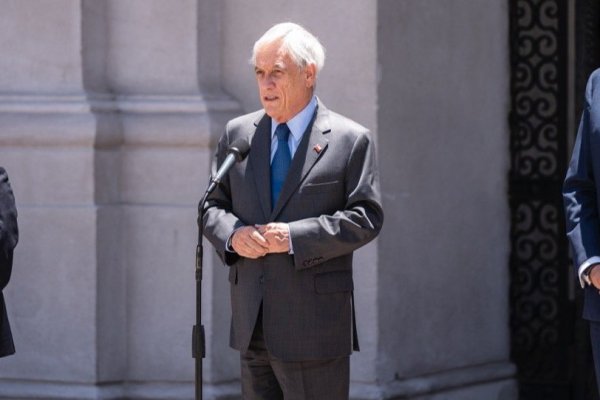 Piñera promulga ley que permite un segundo retiro desde las AFP y le pone fecha al primer pago