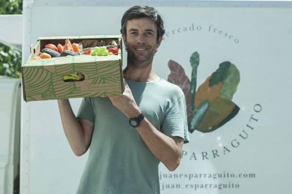 Juan Esparraguito: mercado fresco surgido en pandemia