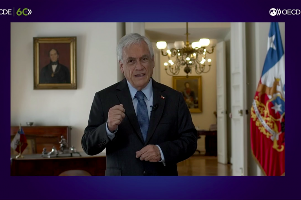 <p>Piñera apunta al cambio climático y la digitalización como los desafíos de la próxima década en el marco de los 60 años de la OCDE</p>
