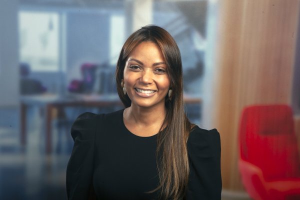 Socia de EY en EEUU: “Chile tiene la oportunidad de diferenciarse como un país con un sistema tributario estable”