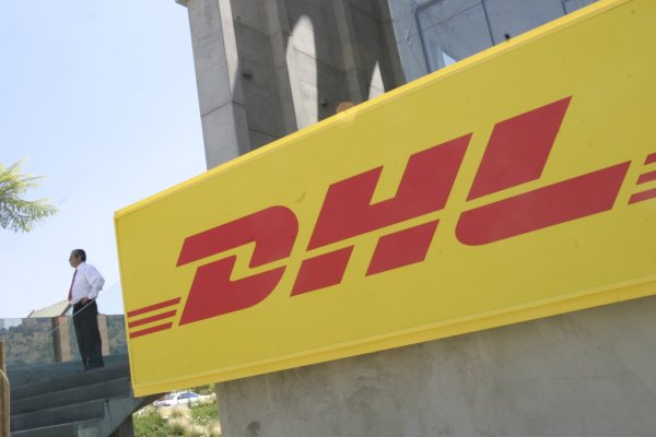 Alerta compradores online: DHL denuncia nueva forma de estafa en Chile