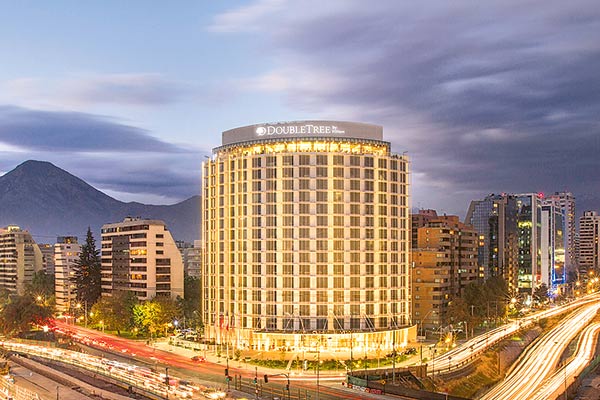 <p>Hoteles Cumbres prevé ocupación de entre 50%-60% en octubre de la mano de la vacuna</p>