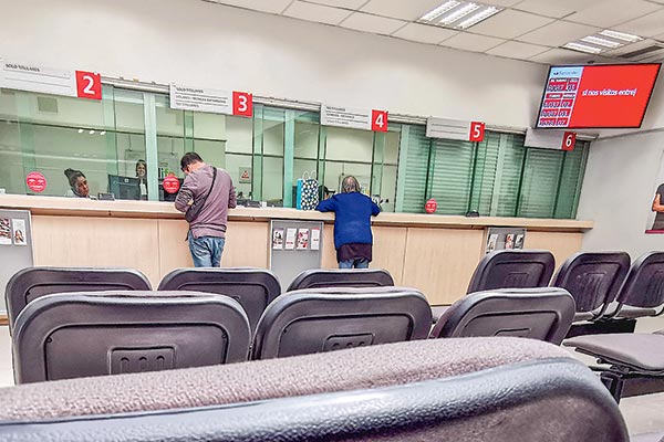 Saldo en cuentas corrientes de los chilenos crece más de 30% por retiros de fondos de AFP