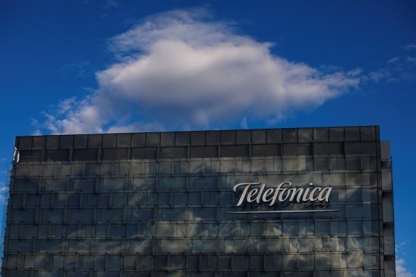Telefónica ultimaría venta de sus negocios de varios países de Latinoamérica, incluido Chile