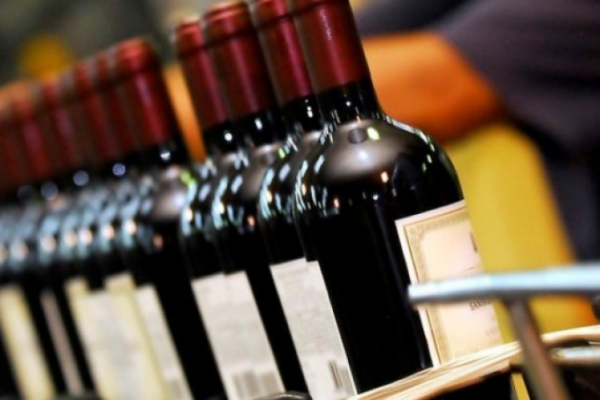 <p>Exportaciones de vinos crecen en noviembre y Brasil continúa impulsando el aumento de los embarques</p>