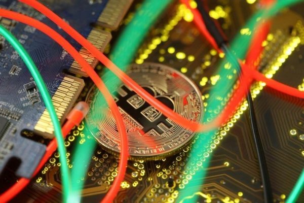 La fórmula de la FinCEN de EEUU para regular y prevenir el lavado de dinero con criptomonedas