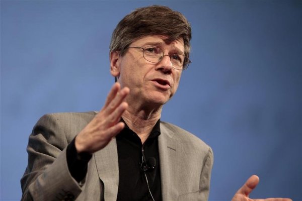 La dura crítica de Jeffrey Sachs tras asalto al Capitolio: "Esto es sedición y, al avivarlo, Trump ha cometido un delito capital"