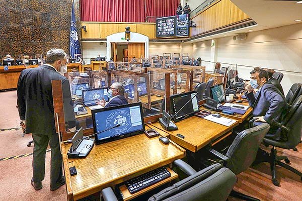 TPP-11: mesa del Senado se enfrenta al Gobierno y no pondría en tabla la ratificación del acuerdo