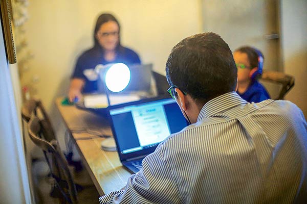 Randstad: 72% de las firmas seguirá con teletrabajo y el principal desafío es contar con un clima propicio