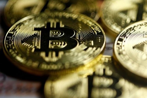 Bitcoin deja atrás las pérdidas de ayer y recupera terreno superando los US$ 35.000