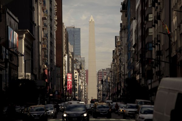 Bonos argentinos en la D: son los de mayor spread de tasa y rinden el doble que Irak, Camerún o Pakistán