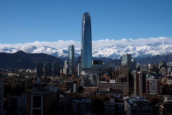 Chile desacelera sus emisiones contaminantes ante salida del carbón para electricidad