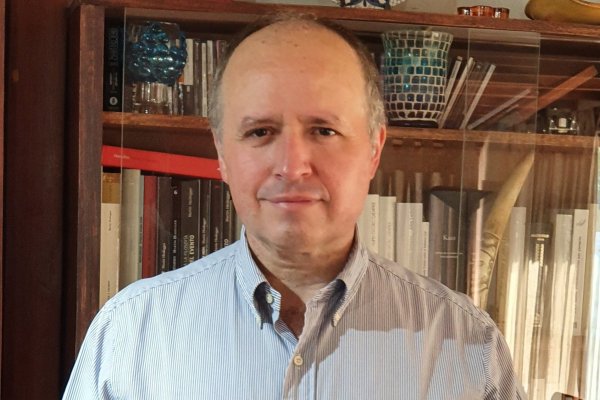 #YoConstituyente Jorge Insunza: "Incorporaría la libre competencia como principio constitucional"