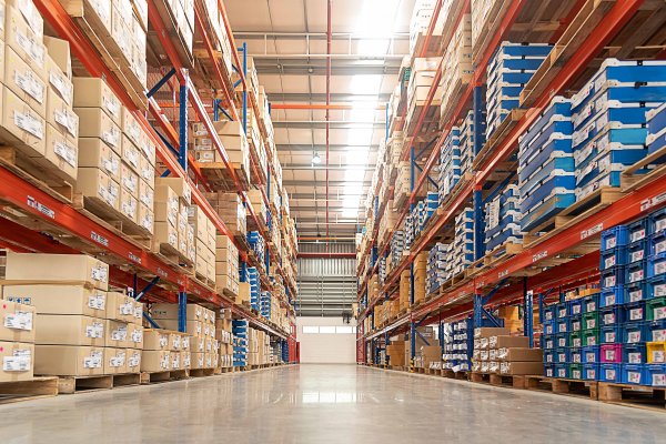 <p>Mercado de bodegas saca provecho al impulso del e-commerce</p>