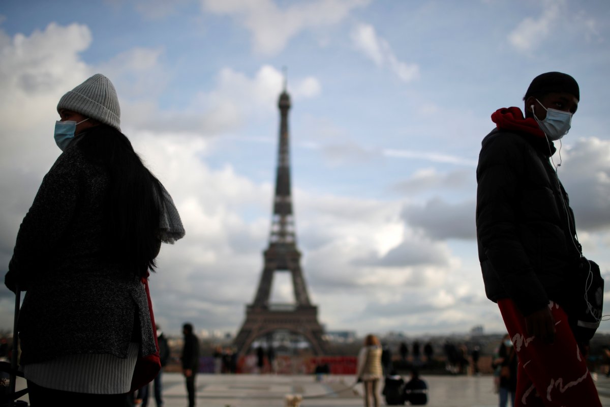 <p>Covid-19 no da tregua: Restricciones y lenta entrega de vacunas le pasan la cuenta a la economía europea</p>