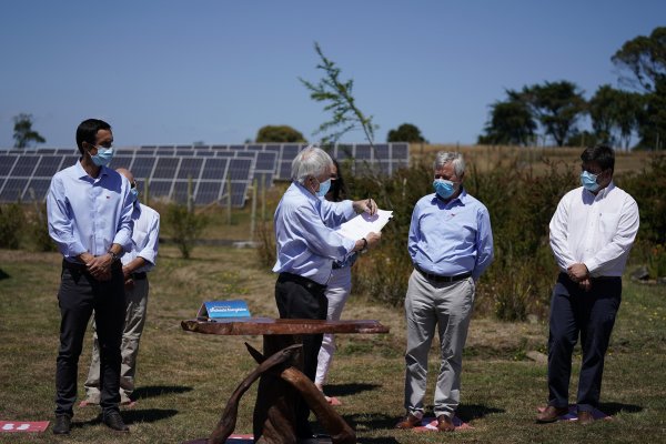 Presidente Piñera promulga primera Ley de Eficiencia Energética de Chile