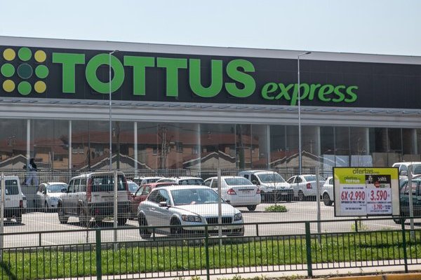 Aplicación de última milla de Falabella expande sus operaciones en supermercados a Antofagasta y Concepción