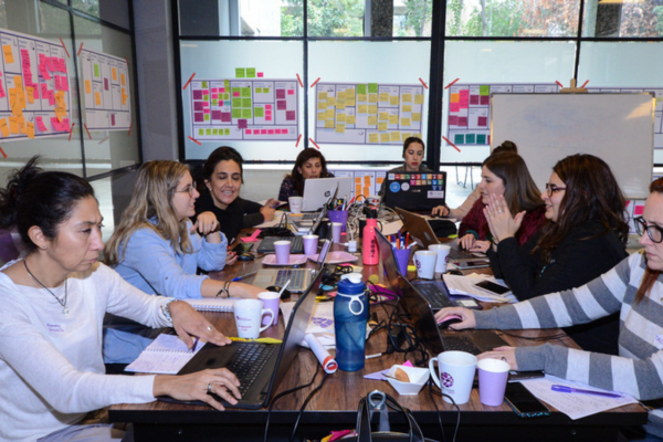 Her Global Impact abre convocatoria de becas para Academia de Innovación 2021
