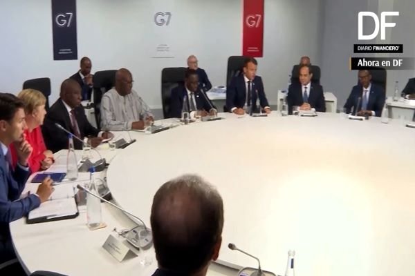 <p>Ahora en DF| Boris Johnson solicitará una distribución conjunta de las vacunas entre los países que integran el G7</p>
