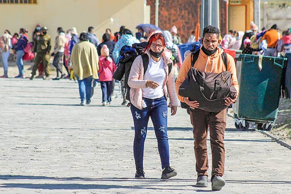 Nueva ley de migraciones crea permiso de residencia para trabajadores temporeros