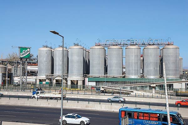 CCU aumenta ingresos en cuarto trimestre y cierra el año con ganancias