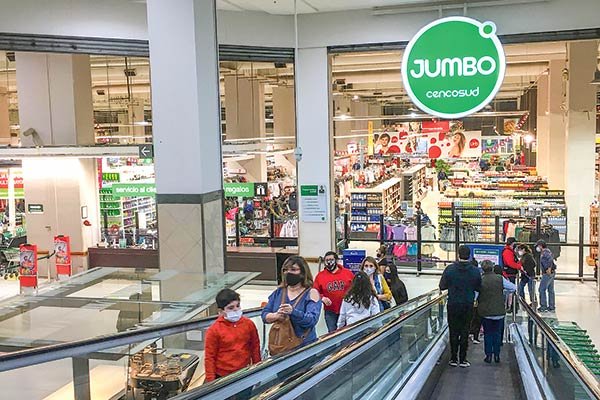 Cencosud termina el último trimestre con ganancias y destaca efecto Cornershop en venta online