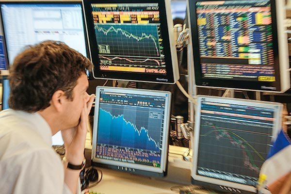 Tasas de interés al alza empiezan a amenazar el último auge de los mercados emergentes