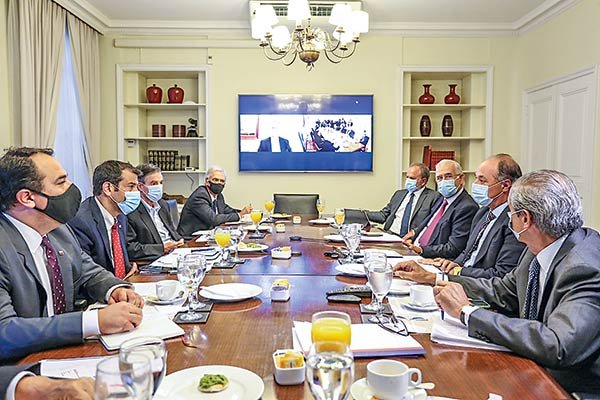 Sutil entra al debate previsional y se muestra contrario a un tercer retiro de ahorros: "El país no está en condiciones de asumir ese mayor costo"