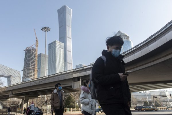 ¿Lo logrará? China vuelve a ponerse una meta de crecimiento tras suspenderla por la pandemia