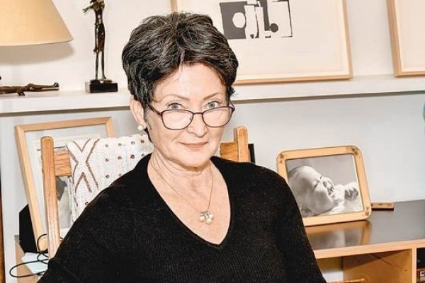 AFP eligen a la economista Alejandra Cox como nueva presidenta del gremio