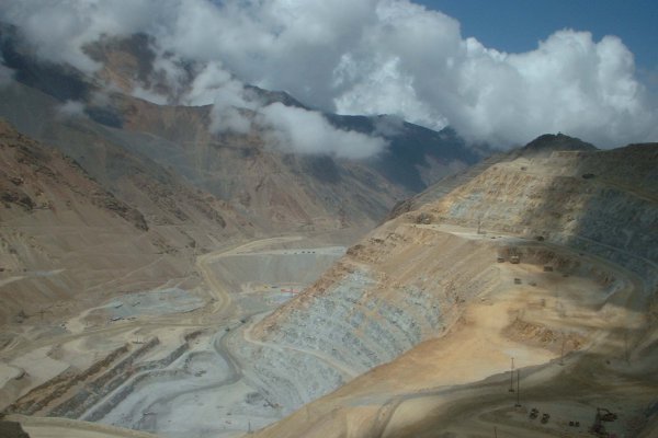 <p>Sindicato de Minera Los Pelambres rechaza primera oferta en el marco de proceso de negociación colectiva</p>
