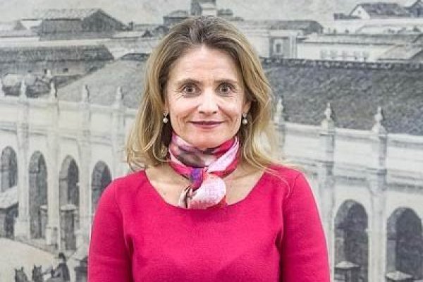 <p>Baja importante en el MOP: Sale directora clave a cargo de la infraestructura pública</p>