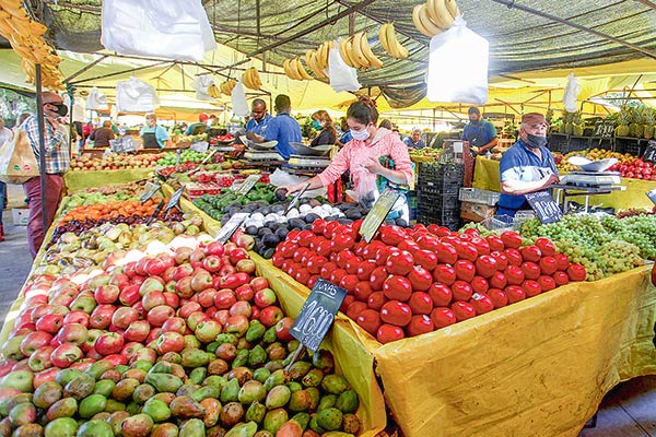 Empresa de fruta pide su quiebra y dispara contra la banca